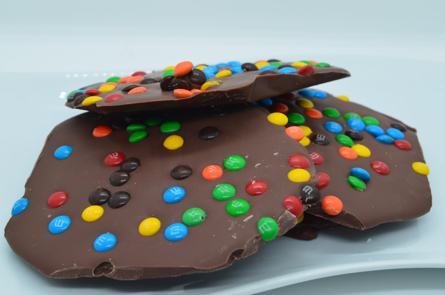 4 milk chocolate mini M&M's bark